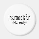 L'assurance est amusement aucun vraiment aimant