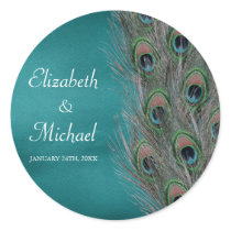 Lavish Peacock Feathers Round Wedding Favour Label
