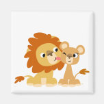 Le baiser : Aimant mignon de couples de lion de ba