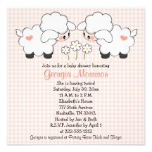 Le bébé de jumeaux agnelle des filles d'invitation
