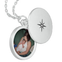 Le pendentif de Nikki