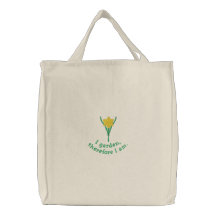 Le sac fourre-tout brodé du joli jardinier