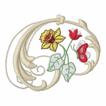 Le T-shirt des femmes brodées florales de papillon