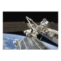 Les astronautes effectuent une série de tâches photos sur toile