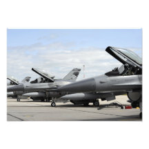 Les Falcons F-16 de combat attendent pour lancer Photos Sur Toile