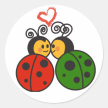 Les insectes d'amour adhésif