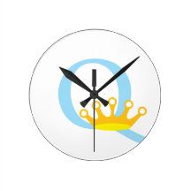 Letter Q Initial Clock