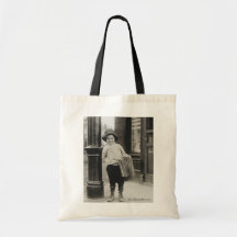 Lewis Wickes Hine - Newsboy in St. Louis, Missouri Bags