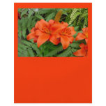 Lily flower - Iridescent orange flyers