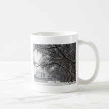 lincoln memorial winter snow mugs
