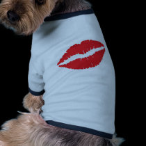 Lips pet clothing