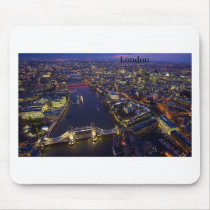 London at night (by St.K) Mousepad