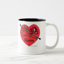 Love blooms mug
