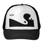 LOVE MESH HAT