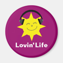 Lovin' Life happy sun & headphones magnet