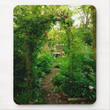 Lush Rose Trellis Mouse Pad