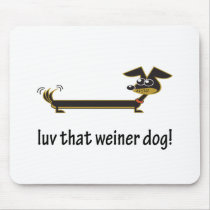 Luv That Weiner Dog mousepads
