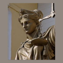 Madame Justice Statue affiches