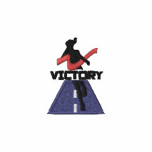 Madame Victory Runner Embroidered Shirt Polos Avec Broderie