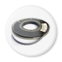 Magnetic tape reel