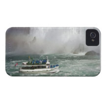 Maid Of The Mist Entering The Falls iPhone 4 Case-Mate Cases