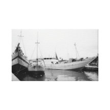 Making a Port Stretched Canvas Print