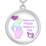 Maman à être collier du jour de mère
