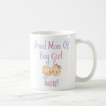 Maman fière des jumelles de fille de garçon mugs