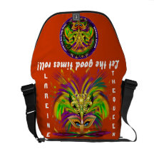 Mardi Gras Queen Please View Notes Messenger Bag
