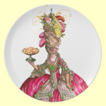 Marie Antoinette, Cakes and Peacock plates