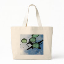 Mass Jump Mission, Parachutes, U.S. Army Bag