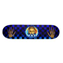 Max skull blue fire Skatersollie skateboard.