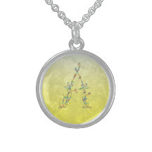 MONOGRAMME FLORAL A COLLIER