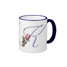 Monogramme rose K de roses Mug