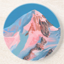 montagne ensoleillée dessous de verres