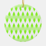 Motif de zigzag vert avec des formes de diamant ornement