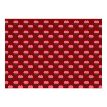 Motif rouge de petit gâteau invitations