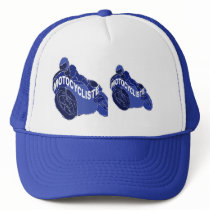 MOTOCYCLISTE SUR CASQUETTE BLEUE