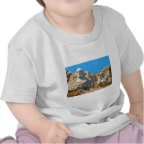 Mount Rushmore Classic View T Shirt