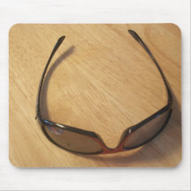 MOUSEPAD WITH SUN GLASS