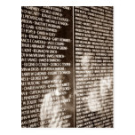 Mur de mémorial de vétérans du Vietnam de réflexio