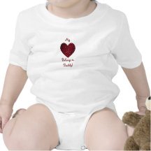 My Heart belongs to Daddy! Infant Creeper