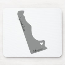 My Heart Lies in Delaware mousepads
