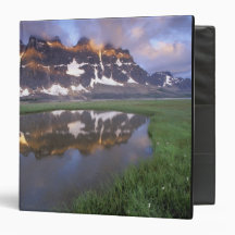 NA, Canada, Alberta, Tonoquin Valley. Jasper Vinyl Binders
