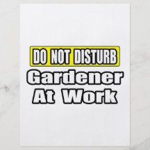 Ne dérangez pas… le jardinier au travail prospectus avec motif