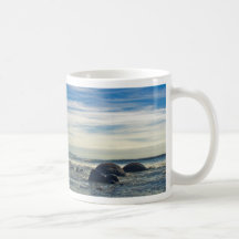 New Zealand: Moeraki Boulders Mug