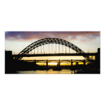 Newcastle Upon Tyne-Tyne Bridge photograph