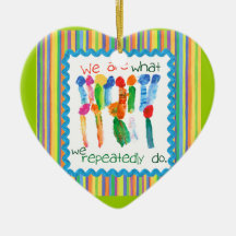 Ornement de coeur de fleur d'art d'enfants