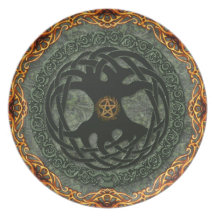 Pagan Renaissance: Noble Yggdrasil Party Plates