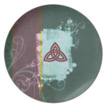 Pagan Renaissance: Oestara Triskel Party Plate